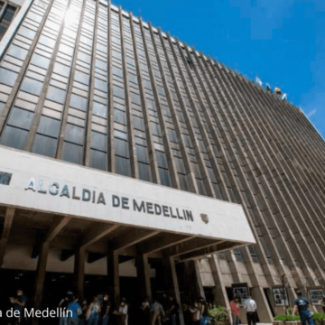 Procuraduría inicia investigación a contratos de Telemedellín y manejo de caja menor de la Alcaldía