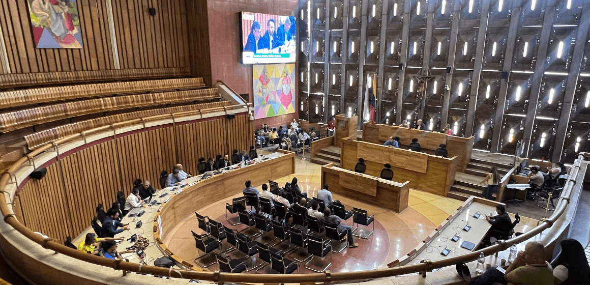 Debate en Asamblea por Reestructuración de la Gobernación de Antioquia