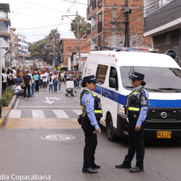 Copacabana aumenta agentes de tránsito para mejorar la seguridad via