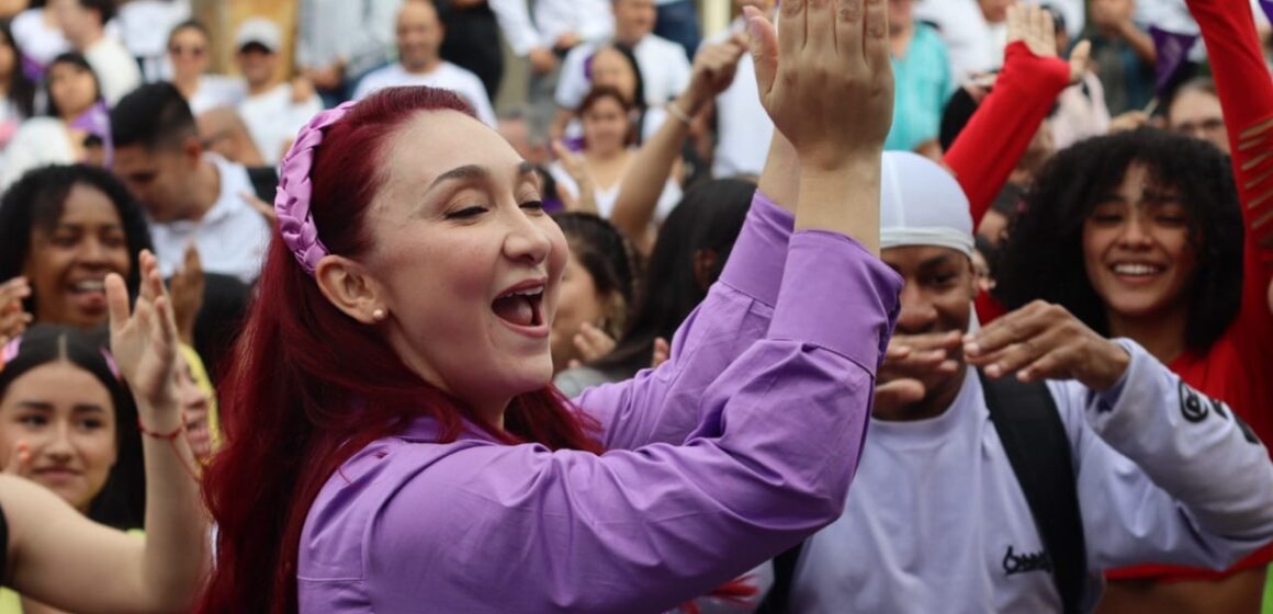 En Bello radicaron un comité para revocar a la alcaldesa Lorena González