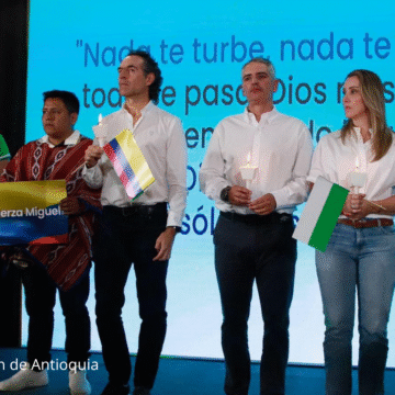 “¡Fuerza Miguel!” Gobernación de Antioquia hizo una concentración por Miguel Uribe