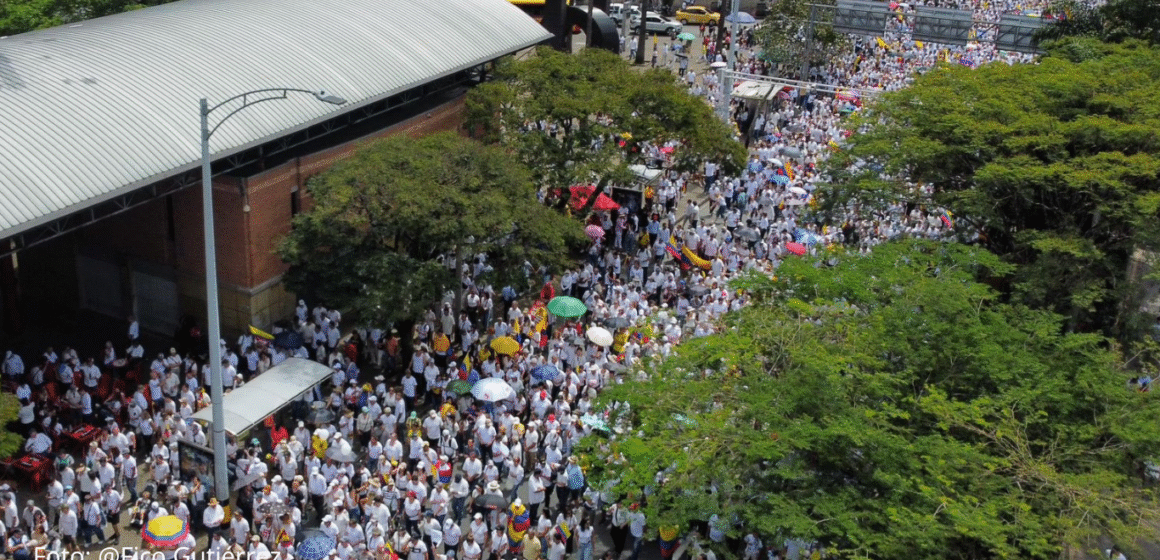 Más de 50.000 personas participaron en la “marcha del silencio” en Medellín