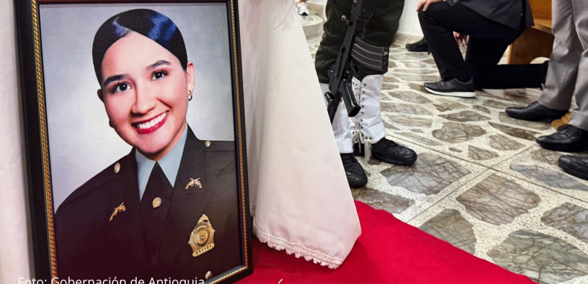 Gobernador Andrés Julián exige apoyo militar tras asesinato de patrullera en Valdivia
