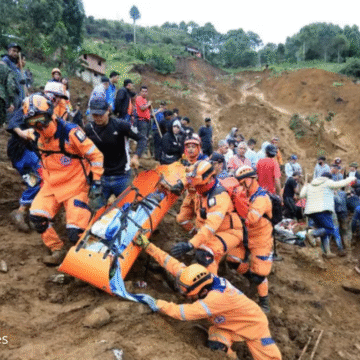 Ya son 13 las victimas mortales por deslizamiento en Bello