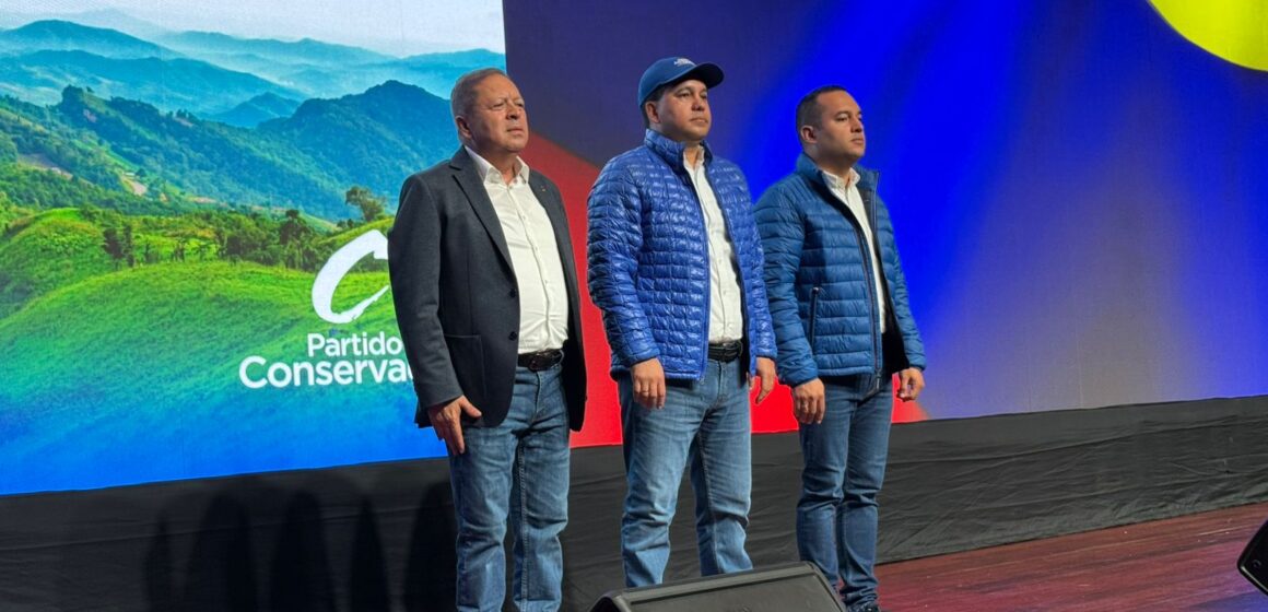 Carlos Andrés Trujillo renuncia al Senado y prepara su regreso a la Alcaldía de Itagüí