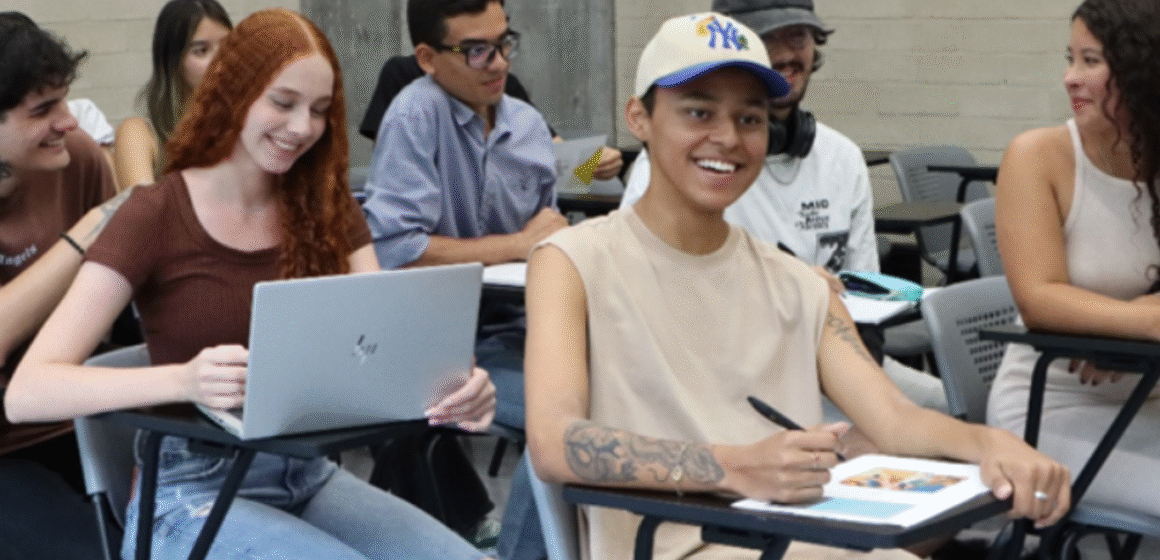 La IUE abrió inscripciones para pregrados y posgrados con descuentos para quienes votaron