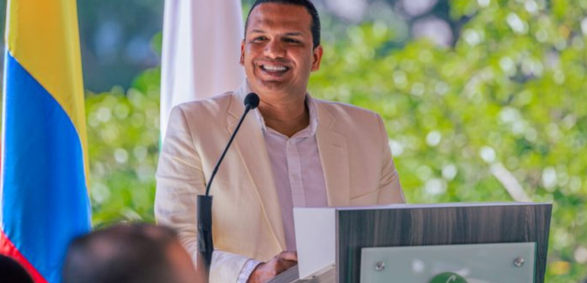 UdeM tiene dudas sobre título de maestría del rector del TdeA