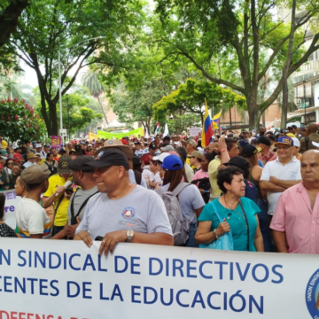 Gobernación de Antioquia advierte que no pagará a docentes que participen en paro de 72 horas