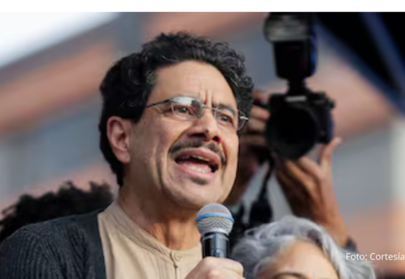 CNE cierra la puerta a Iván Cepeda para consulta de la izquierda del 8 de marzo