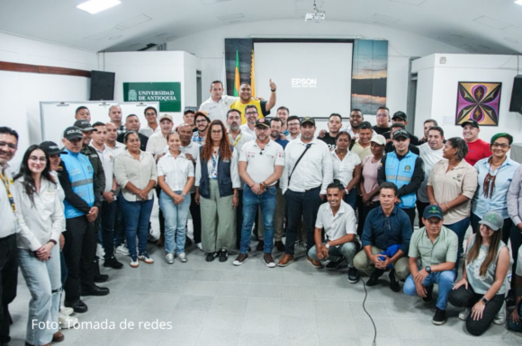 Levantan paro minero en el Bajo Cauca antioqueño tras 12 días