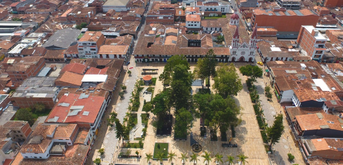 Juez suspende obras en predio del futuro hospital de La Ceja por posible afectación ambiental Juez suspende obras en predio del futuro hospital de La Ceja por posible afectación ambiental