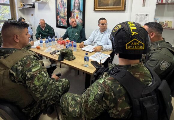 Gobernador alerta presunto constreñimiento electoral en el Norte de Antioquia