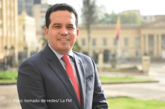 Trujillo renuncia al Conservador podría aspirar a Alcaldía de Itagüí