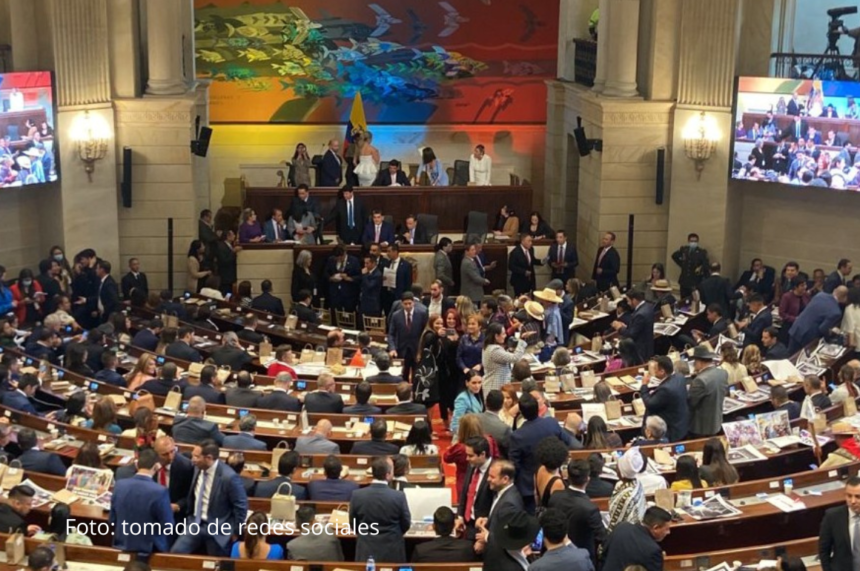 Izquierda progresista votará por el candidato de De la Espriella al Senado