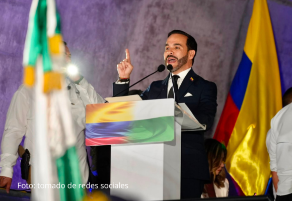 Presidente decreta emergencia por terremoto en 12 departamentos