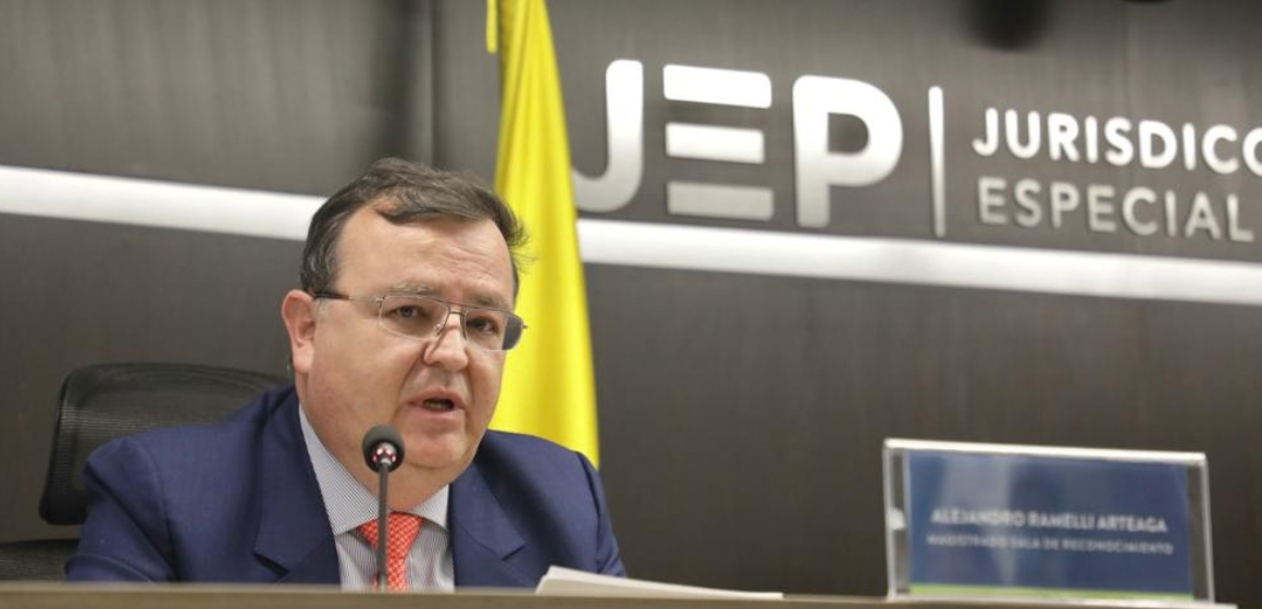 Presidente de la JEP alerta a la CPI por posible recorte de $100.000 millones