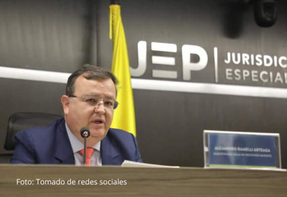 Presidente de la JEP alerta a la CPI por posible recorte de $100.000 millones