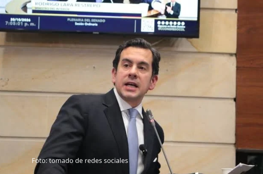 Sale Rodrigo Lara del Ministerio del Interior: Alejandro Ordóñez será su reemplazo