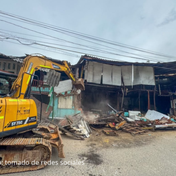 Derriban ocho inmuebles señalados por venta de drogas en Caldas, Antioquia
